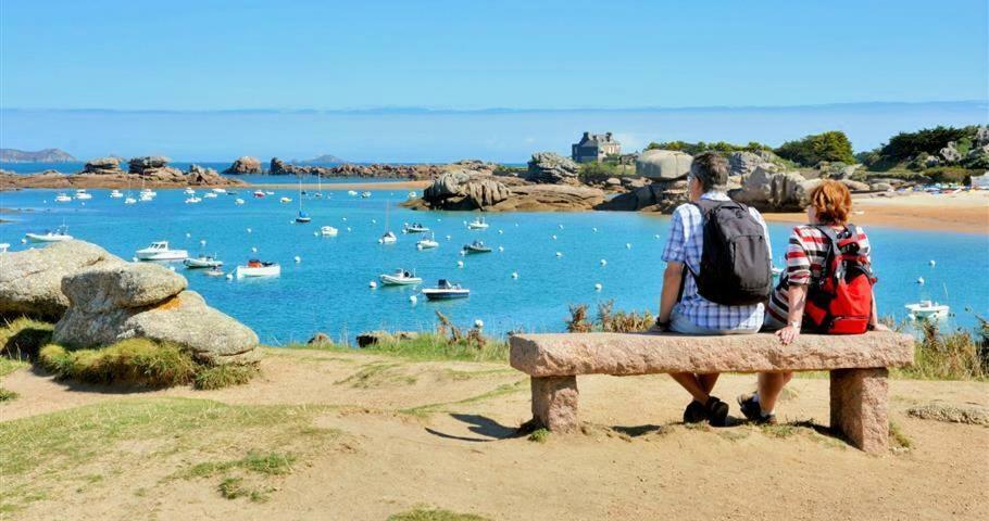 Camping Maeva Respire Le Village Perrosien Exteriér fotografie