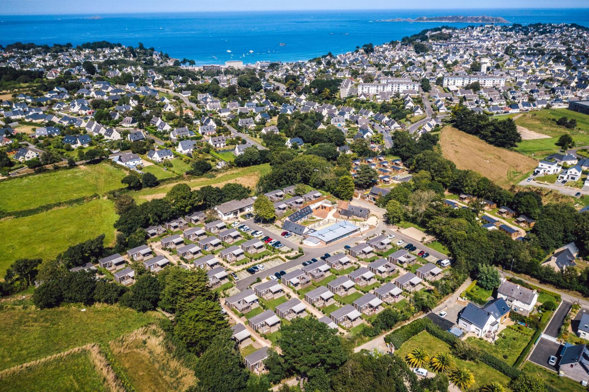 Camping Maeva Respire Le Village Perrosien Exteriér fotografie